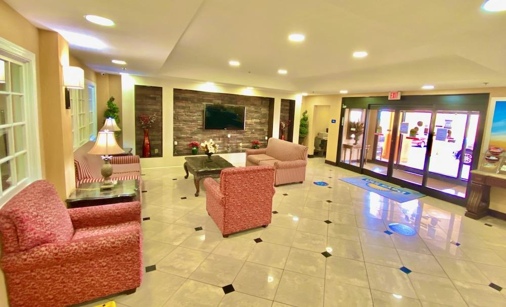 Days Inn & Suites By Wyndham Prattville-Montgomery Dış mekan fotoğraf