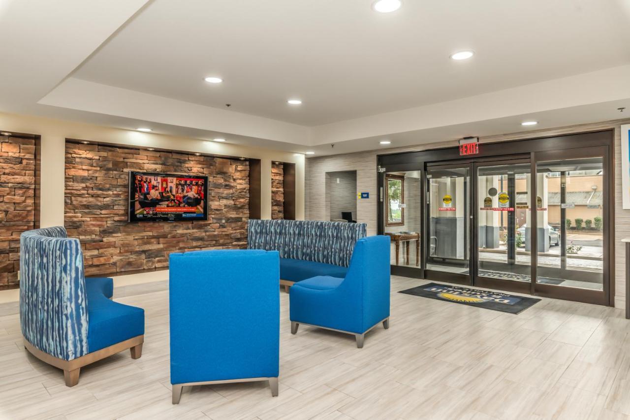 Days Inn & Suites By Wyndham Prattville-Montgomery Dış mekan fotoğraf