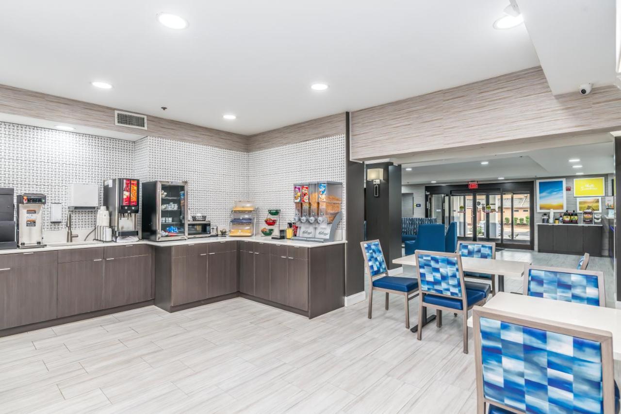 Days Inn & Suites By Wyndham Prattville-Montgomery Dış mekan fotoğraf
