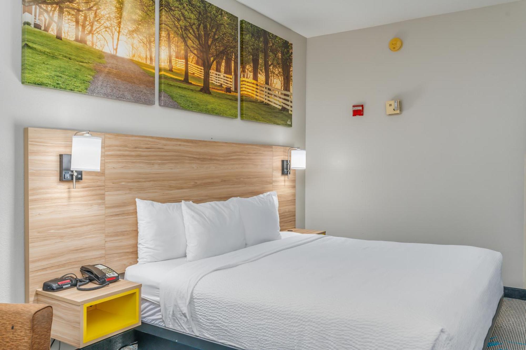 Days Inn & Suites By Wyndham Prattville-Montgomery Dış mekan fotoğraf