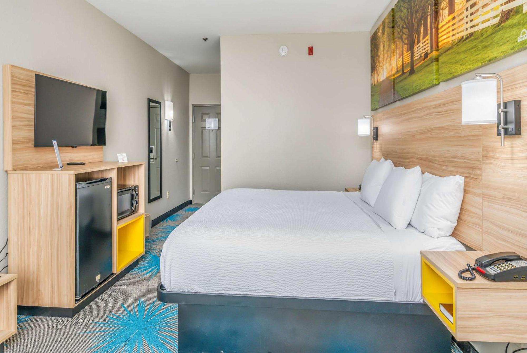 Days Inn & Suites By Wyndham Prattville-Montgomery Dış mekan fotoğraf